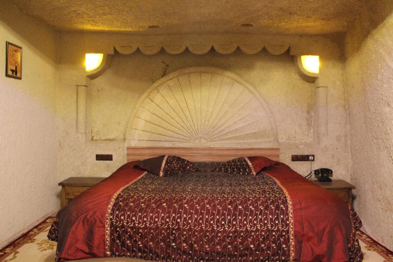 Dilek Tepesi Cave Hotel Ayvali Bagian luar foto